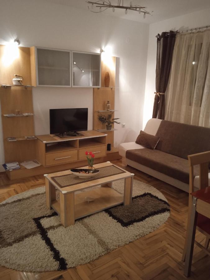 Dora Apartman Palić Extérieur photo
