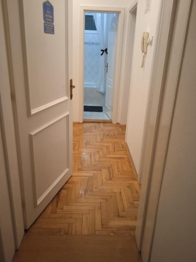 Dora Apartman Palić Extérieur photo